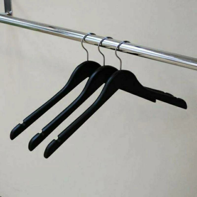 1 LUSIN Gantungan Baju Kayu Warna Hitam / Hanger Kayu Dewasa  Hitam Glossy / Hanger Distro  / Hanger