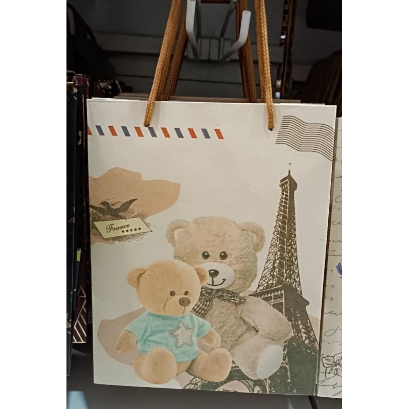 

Paper Bag Small Bahan Karton Motif Random Lucu