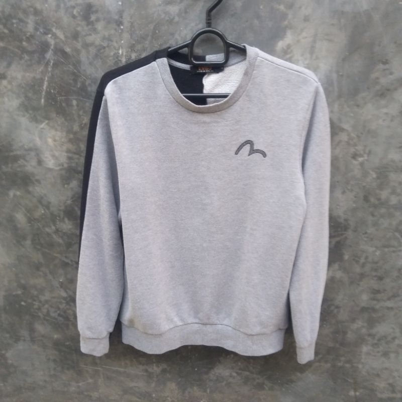 crewneck evisu original second ada minus