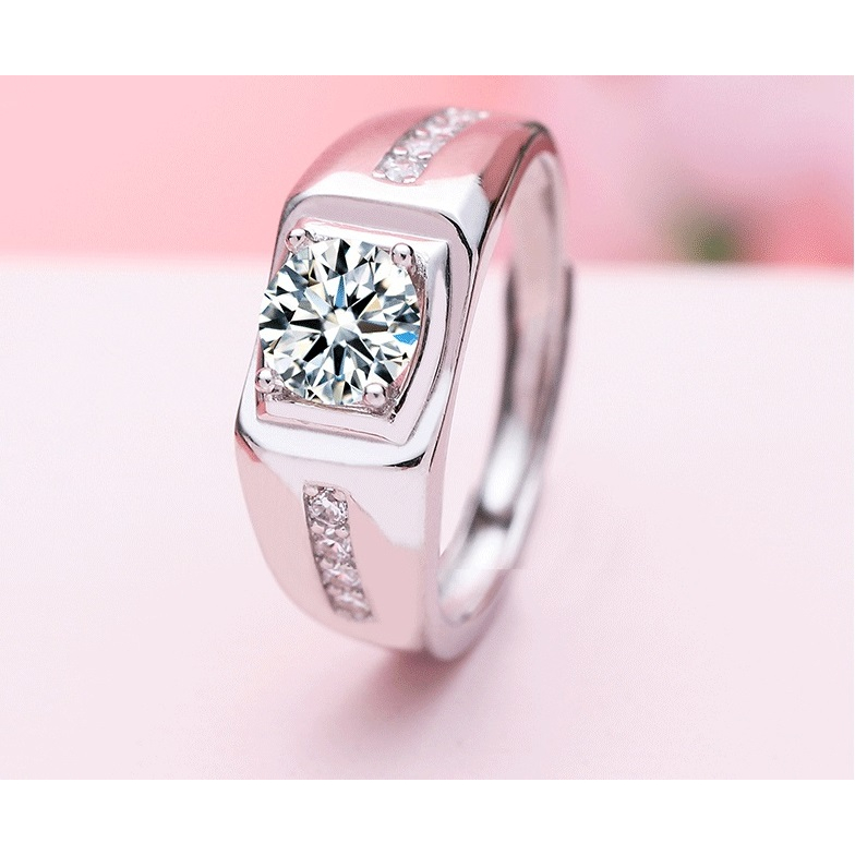 Cincin Pria Moissanite Man Ring Adjustable Perhiasan Elegant Solitaire Fancy Diamond Look Cincin Tun