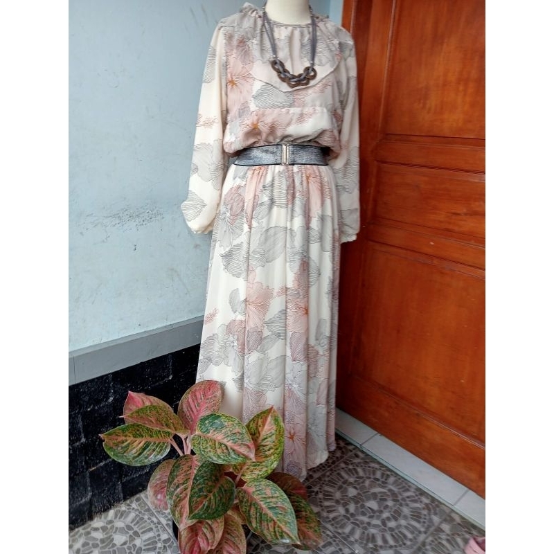 dress wanita / baju wanita / baju undangan /baju gamis