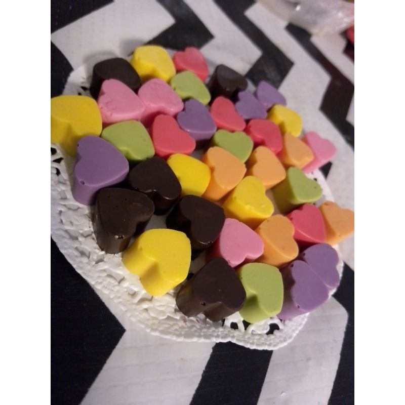 

coklat love mini 100 + 10pcs