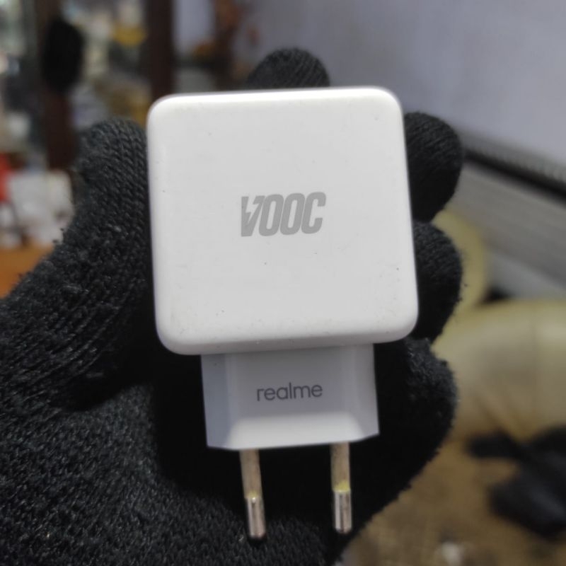 Adaptor Realme 5 Pro | x | xt | 3 Pro | vooc 20 watt original copotan hp ( second ) TANPA KABEL DATA