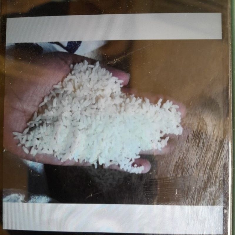 

BERAS LOKAK 1KG FRESH PETANI LOKAL