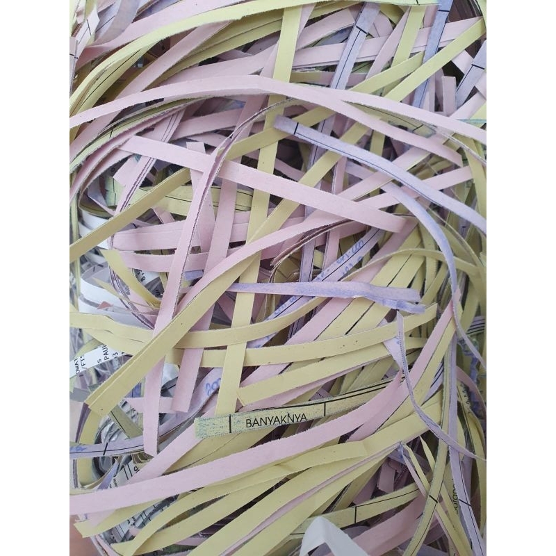 

Kertas Bekas Cacah, Shredded Paper, Kertas Serut 1 kg