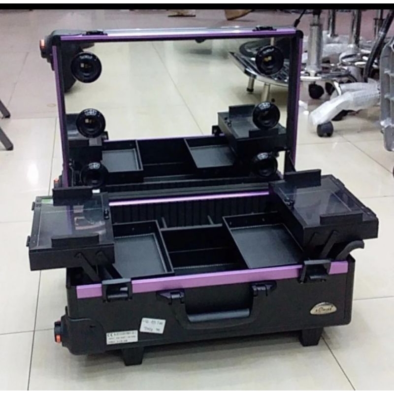 Beauty case lampu LED (troley) tempat cosmetic