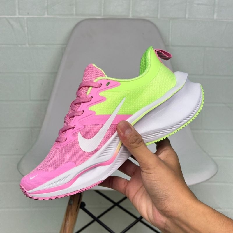 TERBARU SEPATU ZOOMX SMILE PINK VOLT WHITE