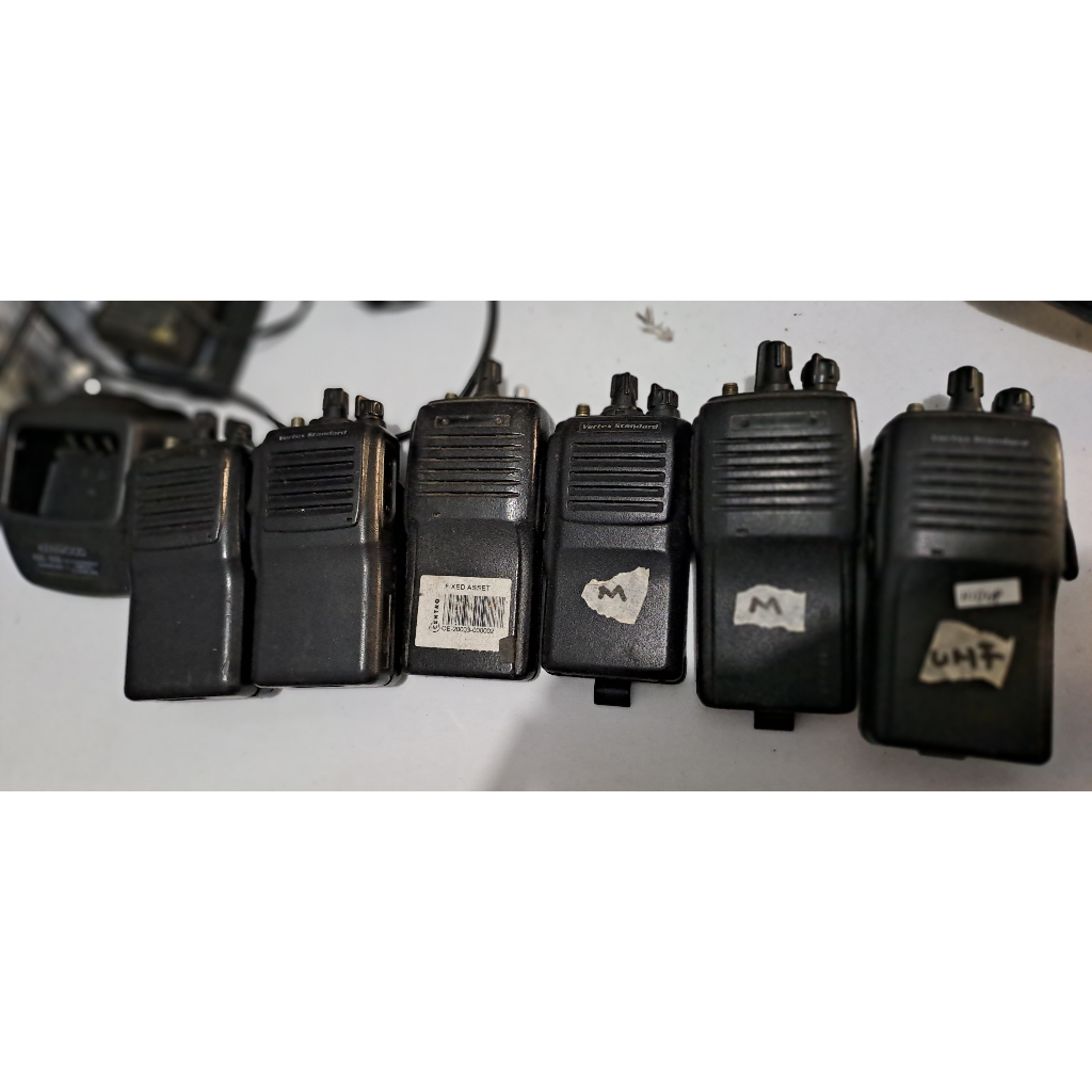 Ht Vertex Standard VX-231 Tipe  SDOB-5 By motorola Vertex Standar 231 Frekuensi Uhf 400 sd 470 Mhz K