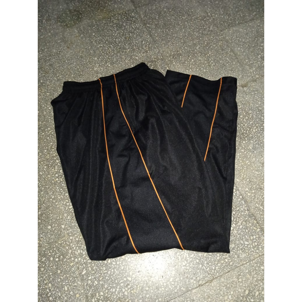 TRENING MURAH/TRENING OLAHRAGA/CELANA TRENING/TRENING HITAM/TRENING TEBAL