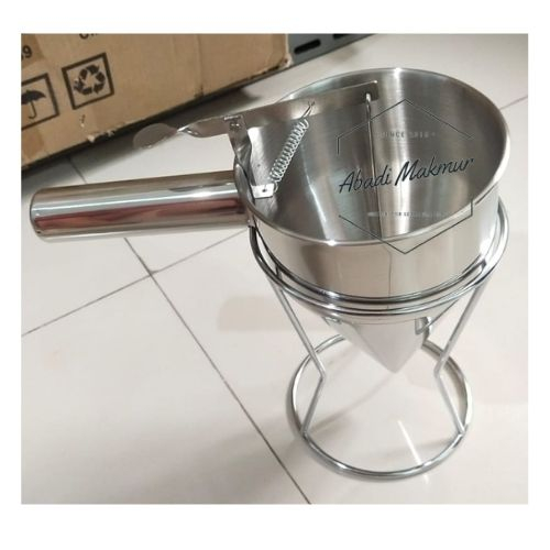 Batter Funnel With Stand Corong Untuk Tuang Adonan | Getra | MUTU
