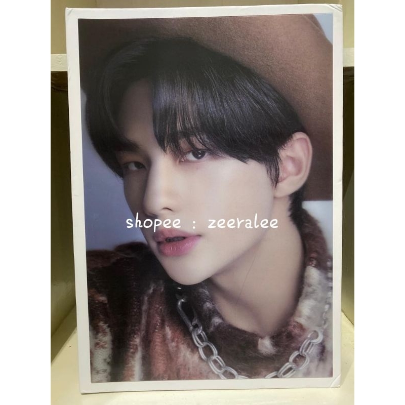 COVER BOOK DICON DFESTA LENTI HYUNJIN STRAY KIDS