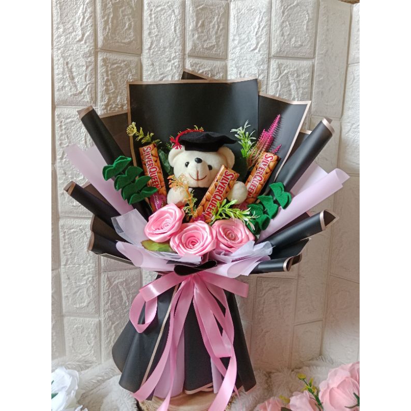 buket boneka wisuda / bucket coklat 25g hadiah sidang wisuda dll Tidak PO
