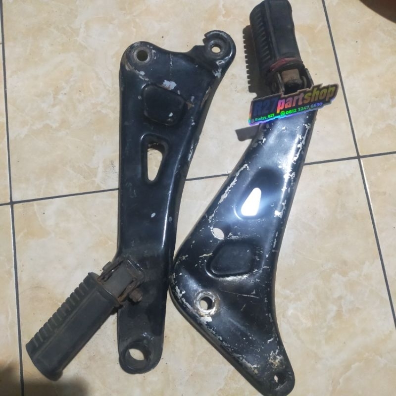 postep posteb foot step Megapro hiu original copotan motor 2001-2006