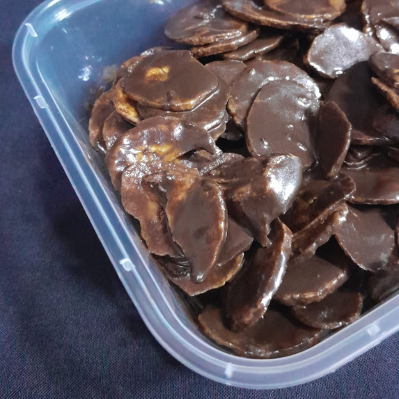 

keripik pisang rasa coklat 170gr