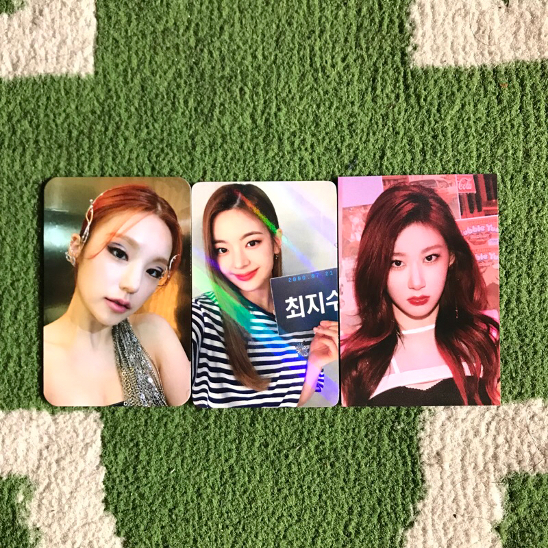 ITZY OFFICIAL PHOTOCARD YEJI TUSPI CHECKMATE MECIMA L IA MAKESTAR CHECKMATE GUESS WHO CHAERYEONG TOW