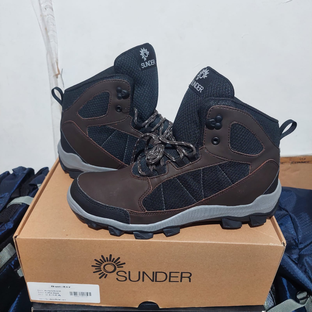 SEPATU GUNUNG SUNDER I KERTA SEPATU HIKING OUTDOOR BOOTS CAMPING PENDAKI
