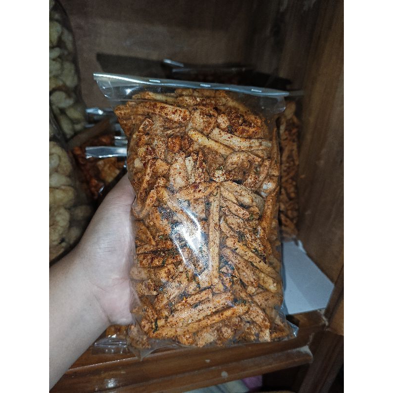 

PROMO!!! Basreng Hot ½kg dan Makroni Bantet ½kg