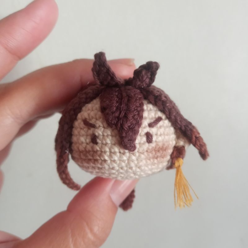 Gantungan kunci genshin impact zhongli  boneka rajut zhongli