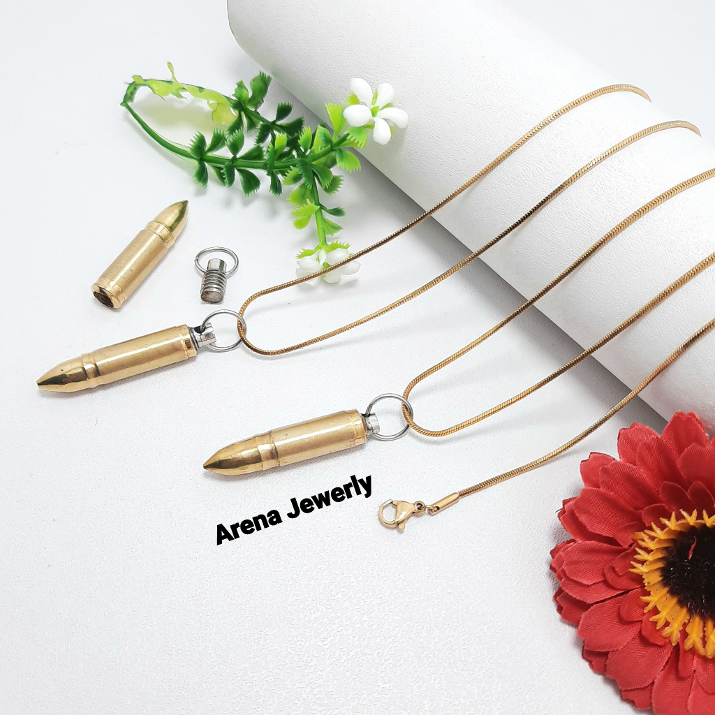 Arenajewerly - Kalung Plus Bandul - Kalung Titanium Model Kotak Plus Liontin Model Peluru Gold Drat