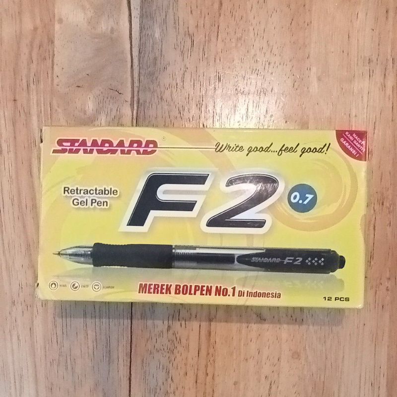 

pulpen gel Standard 0,7 1 lusin