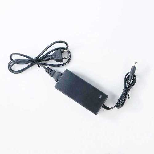 RBX Adaptor Power Supply Trafo Converter AC to DC 12V 5A Kabel 100 cm