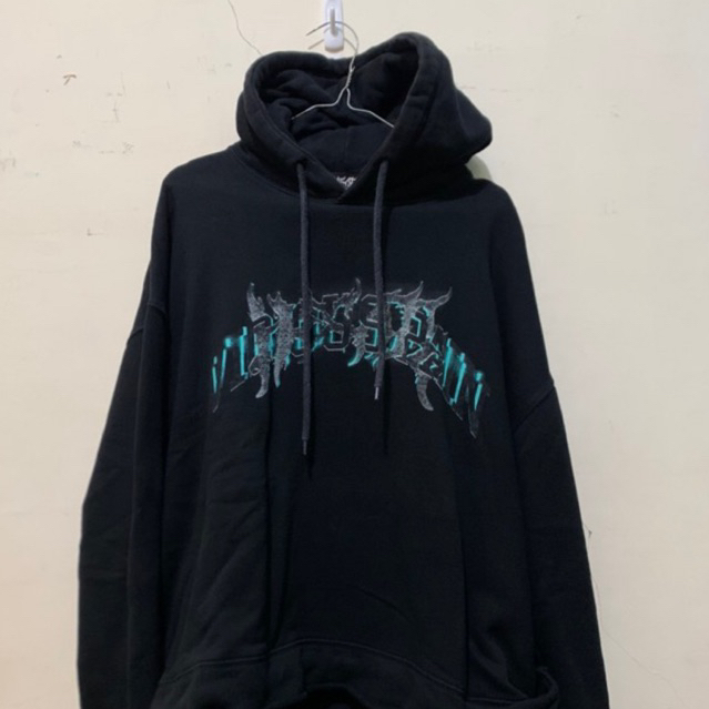 HOODIE HECATE X VICIOUS PAIN ( rare item )