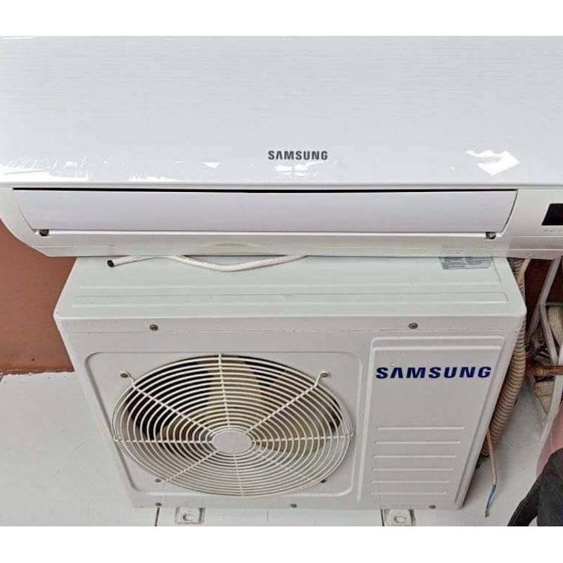 ac samsung 1/2 pk outdor dan indoor  jaminan masih ori