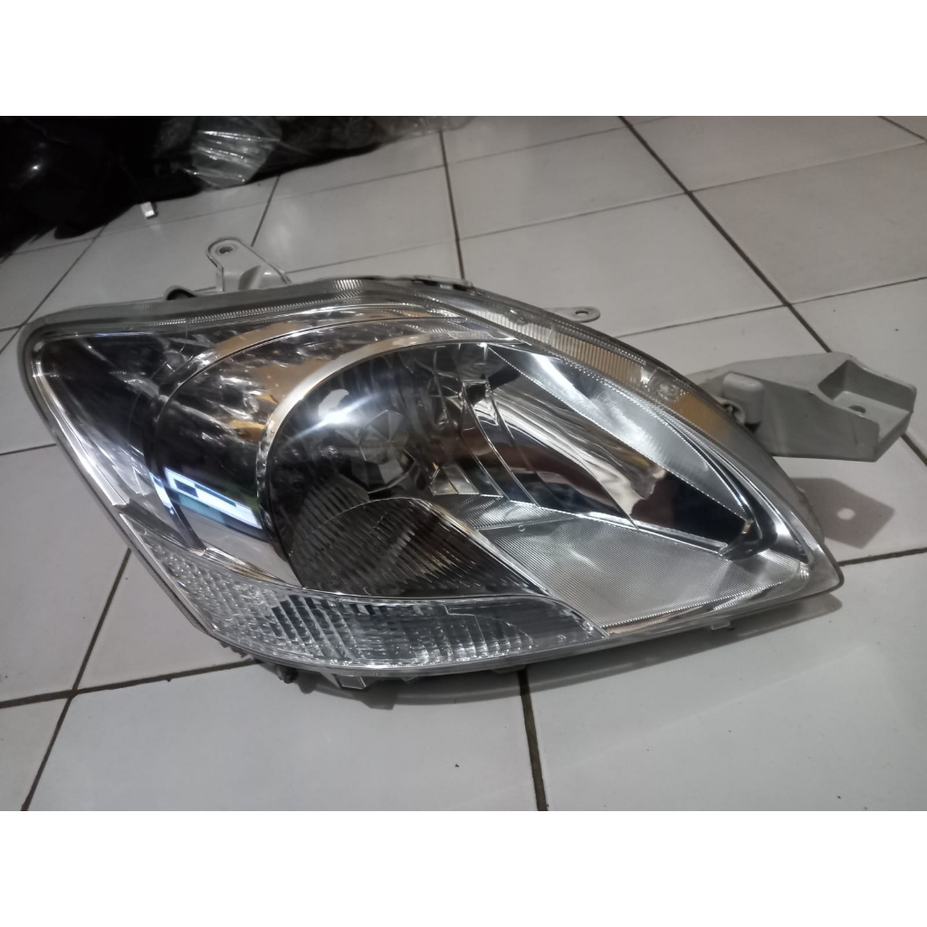 Headlamp Toyota Vios Gen 2