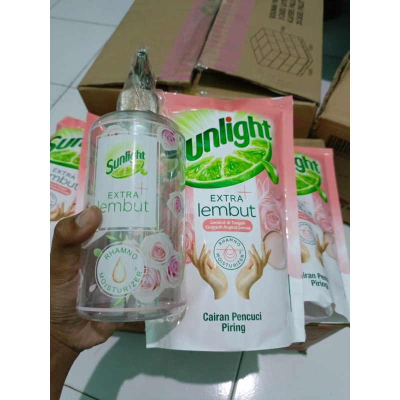 SUNLIGHT EXTRA LEMBUT 650ML GRATIS BOTOL PUMP