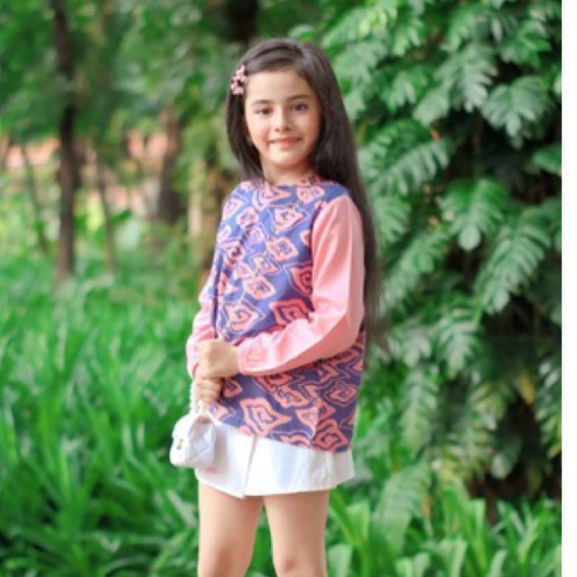 Atasan batik anak perempuan mega mendung