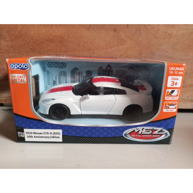 diecast apolo nissan GTR-R35
