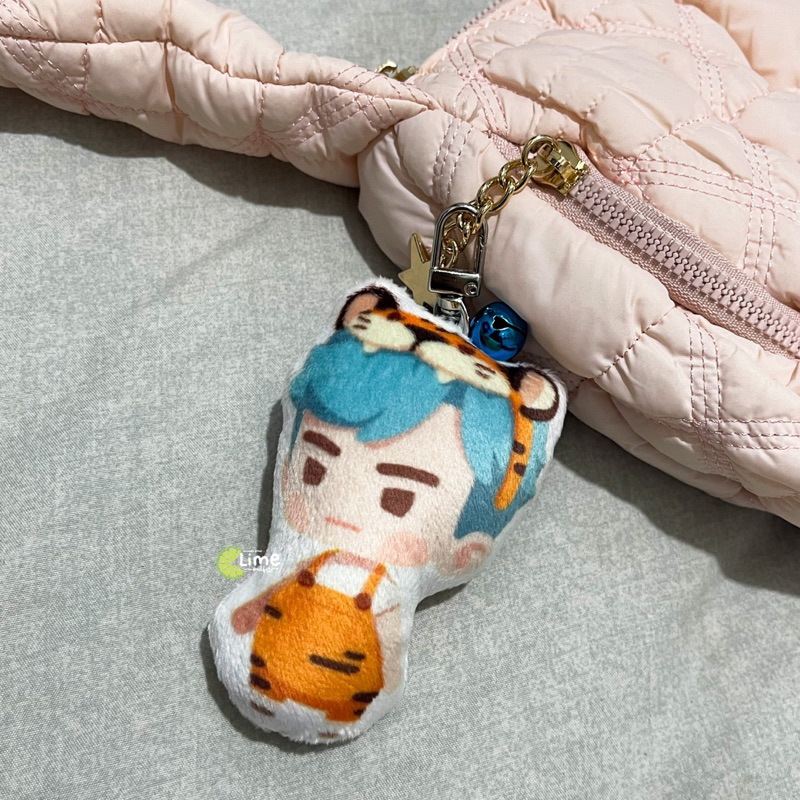 Gantungan Kunci Boneka BTS In The Seom - Plushie Keychain Karakter Lucu untuk Penggemar