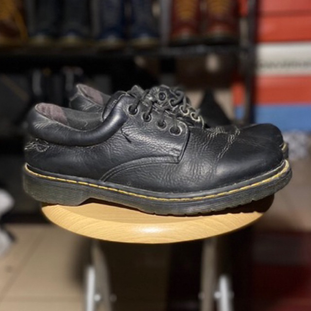 Size 45. Dr martens boston black greasy | 1460 1461 101 939 3989 adrian tassel loafers polley mary jane leroy black red cherry arcadia black smooth vegan nappa crazy horse greasy grizzly 3 6 8 mens woman pria wanita hole second original