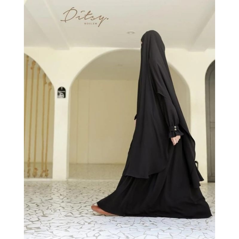 Laerina Black XS by Ditsy Moslem