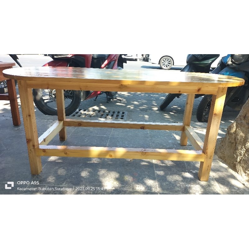 Meja Lesehan model Lonjong 120x60x50