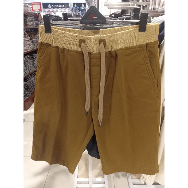 Celana Pendek Benhill