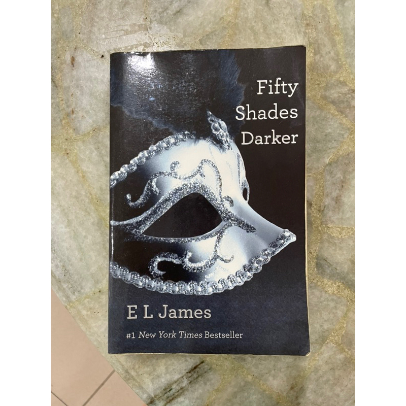 Novel Fifty Shades Darker English Version SECOND
