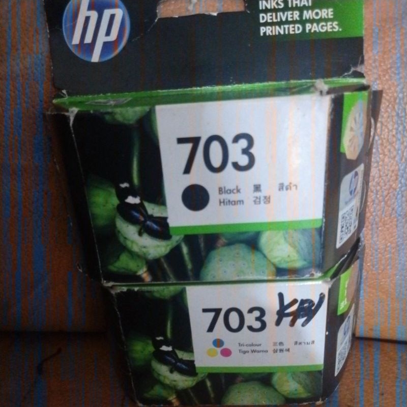 Tinta HP 703 Black and Color Original Ink Cartridge.