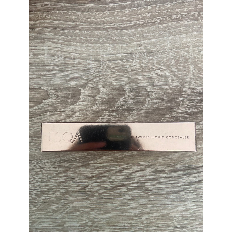 ESQA flawless liquid concealer