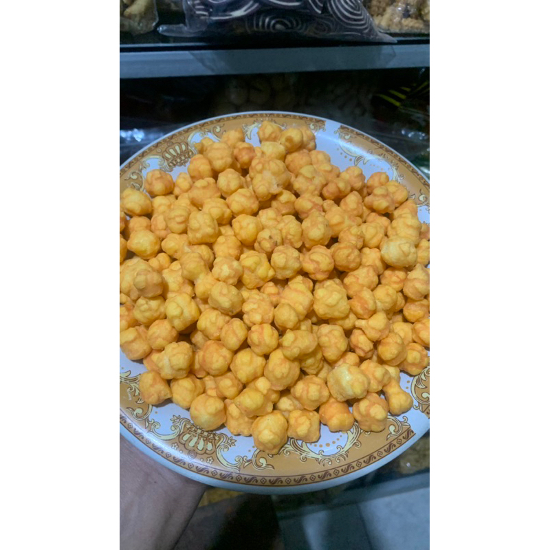 

1 KG KEMASAN CEMILAN PILUS JAGUNG (PILUS AUSTRALI) RASA GURIH DAN RENYAH