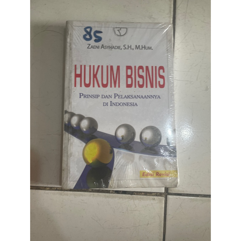 buku hukum bisnis prinsip dan pelaksanaannya di indonesia