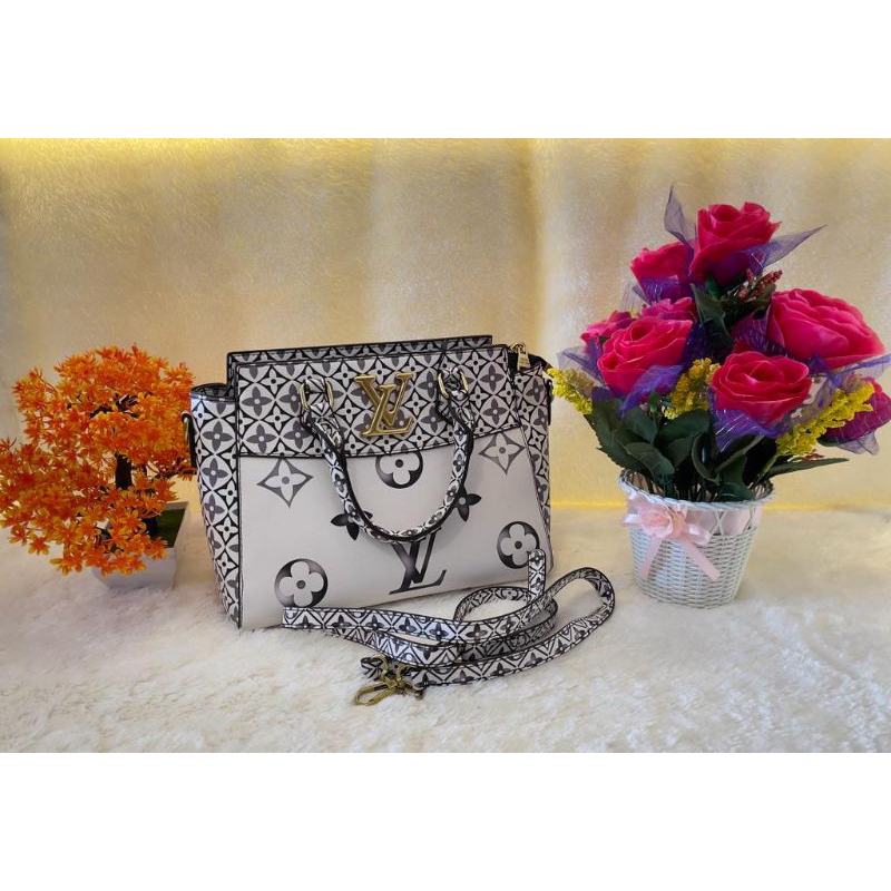 Tas Import Wanita Terbaru 2023 Tas Import Selempang Wanita Simpel Tas Wanita Premium Tas Wanita Eleg