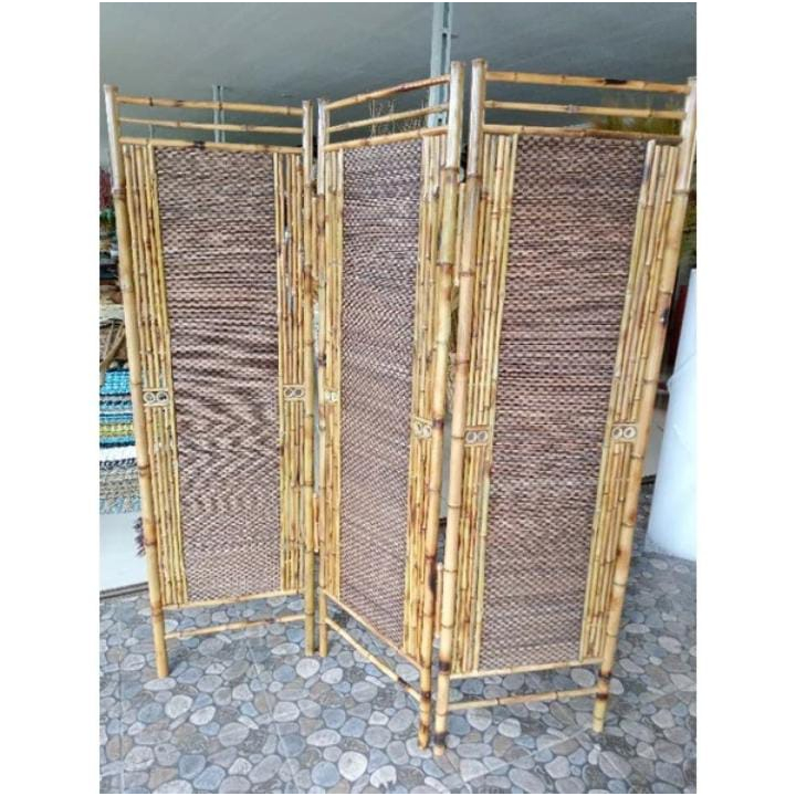 partisi bambu penyekat ruangan