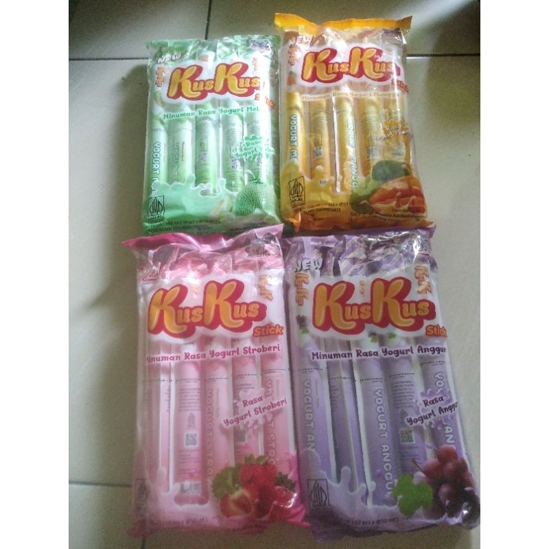 KUS KUS STICK YOGURT | ES KRIM YOGURT SUSU KUS KUS ISI 10 PCS