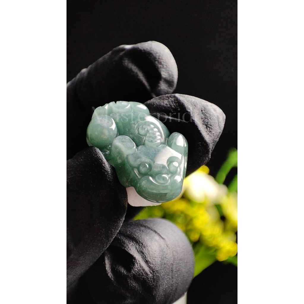 LIONTIN BATU GIOK PIXIU ASLI BURMA NATURAL JADEITE JADE BERSERTIFIKAT