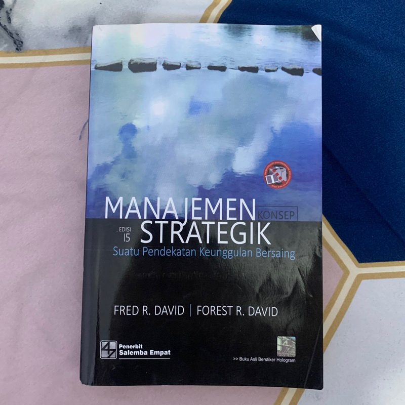 BUKU MANAJEMEN STRATEGIK EDISI 15 FRED R. DAVID