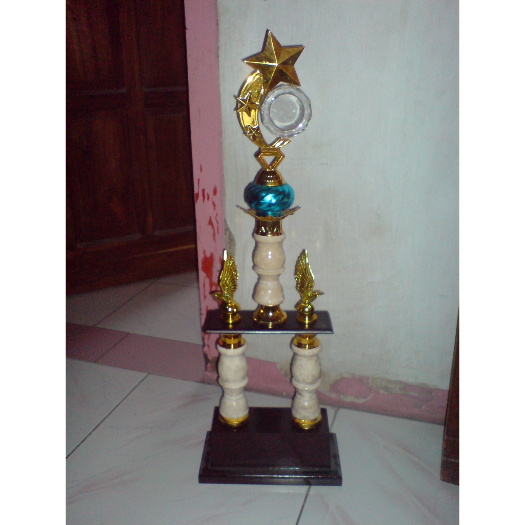 Piala Kaki2 Marmer Tulungagung(model 1)