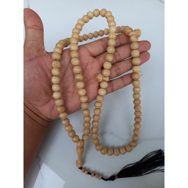 tasbih cendana wangi 108 butir tasbih kayu cendana asli tasbih cendana lokal