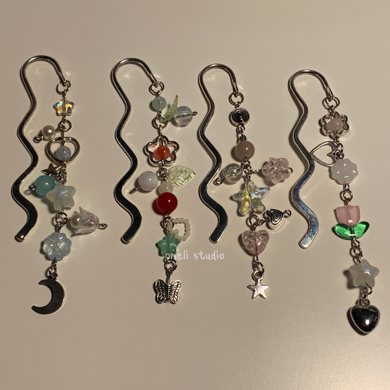 

bookmark inspired by studio ghibli | coquette bookmark | penanda buku