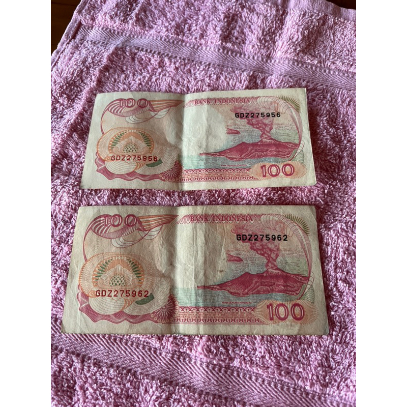 Uang 100 lama kuno tahun 1992